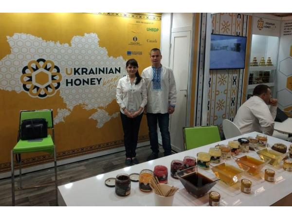 Український мед отримав срібло на виставці Apimondia 2019 у Канаді Рис.5