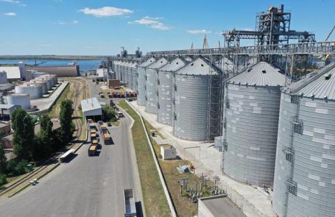 За підсумками сезону Ніка-Тера збільшила перевалку зерна на 20% Рис.1