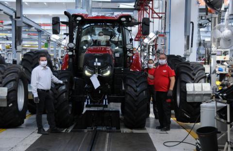 Завод з виробництва тракторів Case IH здобув престижну нагороду Рис.1