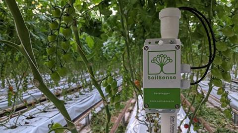 Стартап SoilSense розробив розумну систему зрошення для теплиць Рис.1